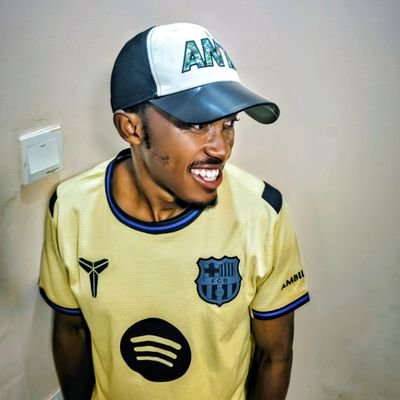 U R A K I R E 😫's profile picture