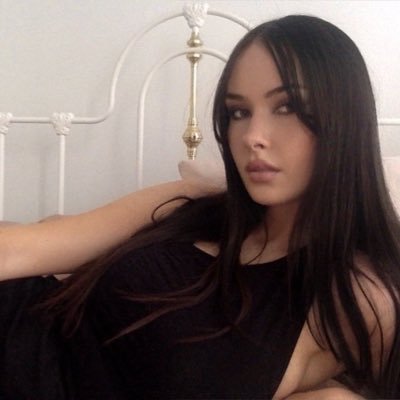 vivian's profile picture