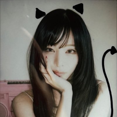 ς(◝‿◜.)ఇ 🦖🍒🍀's profile picture