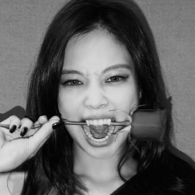 moon_bliink's profile picture
