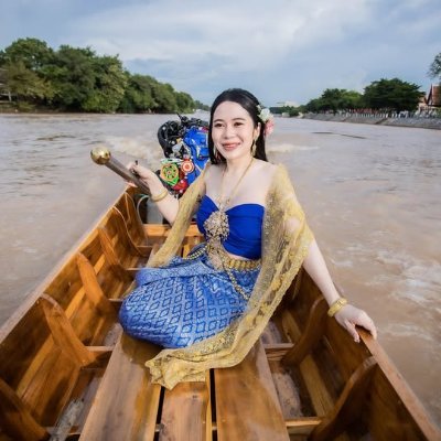 ครูเตย ผู้หญิงขับเรือ's profile picture