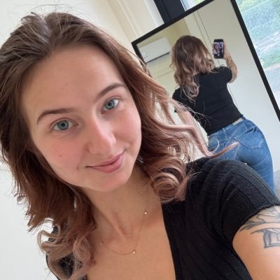 Thessy's profile picture