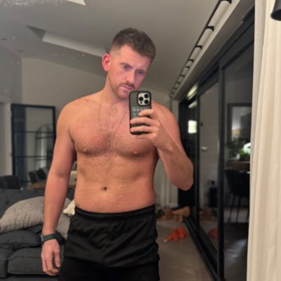 DWBear89's profile picture