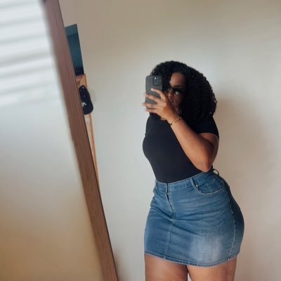 treviathrows's profile picture