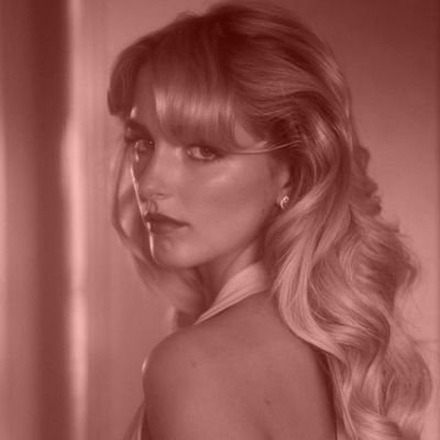 Portal Mckenna Grace's profile picture