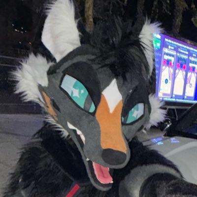 Cross 🔜Megaplex's profile picture