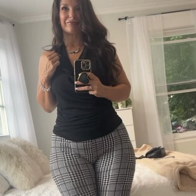 AdrianMrtnz1976's profile picture