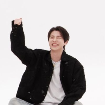 LJ༄ the rose is my wrld 🌍's profile picture