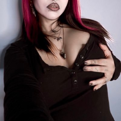Déesse Debbie 🦇's profile picture