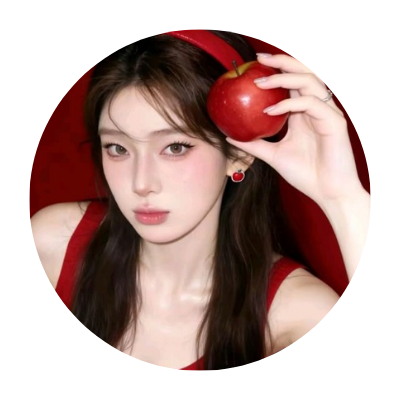 E 📂's profile picture