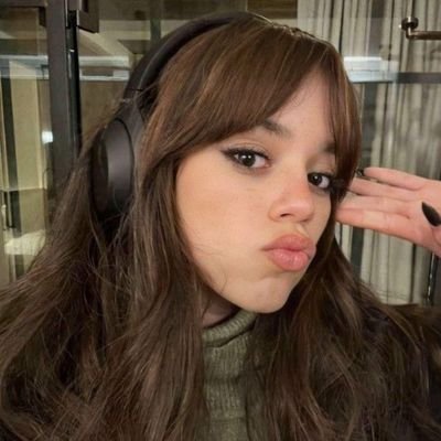 weylerdiary's profile picture