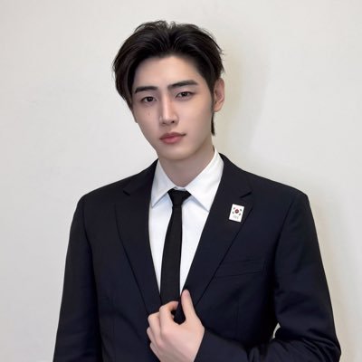 hoonhourr's profile picture