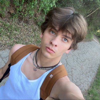 achillguy63's profile picture