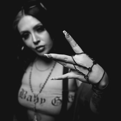 𝔏𝔞 ℭ𝔥𝔬𝔩𝔞:. ᴠɪᴘʀᴇꜱꜱ 🎲✨'s profile picture