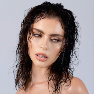 MonaLeexa's profile picture