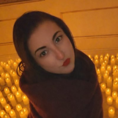 Esther Sanz 🤜🏻🦀🤛🏻's profile picture