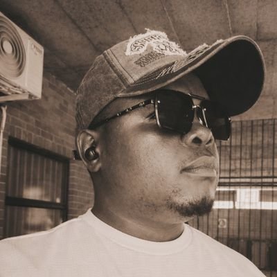 Vee👑The👑King🇿🇦's profile picture