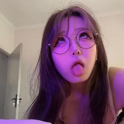 idiotthatneedsu's profile picture
