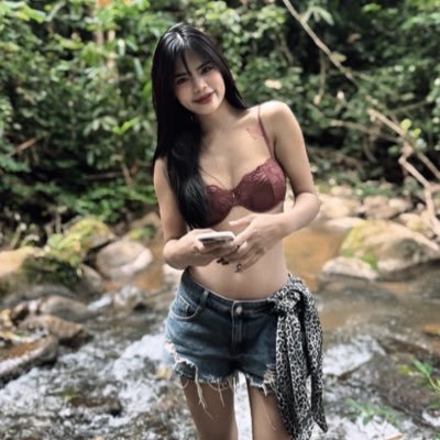 fiew's profile picture