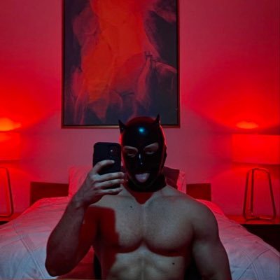 Boylovesman's profile picture