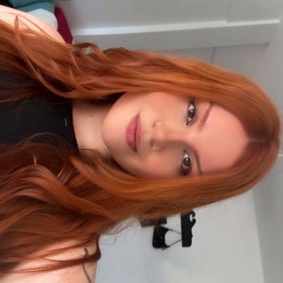 Victoria Secret's profile picture