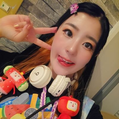 ながよし's profile picture