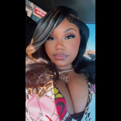 Thee__Doll's profile picture