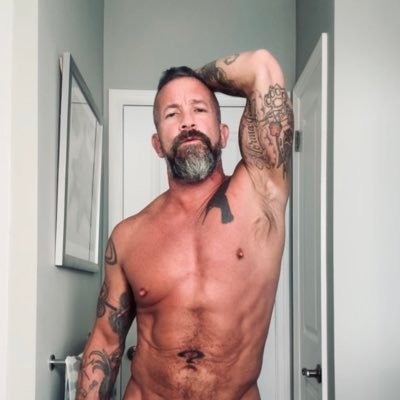 Coach Vanson aka Your New Dad's profile picture