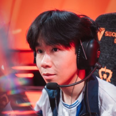banhbaoval's profile picture