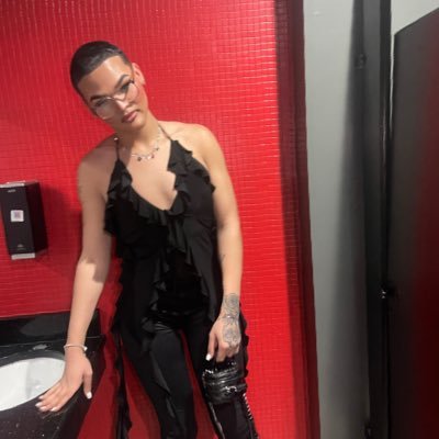 theedonlolbtch's profile picture