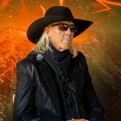 modernTman's profile picture