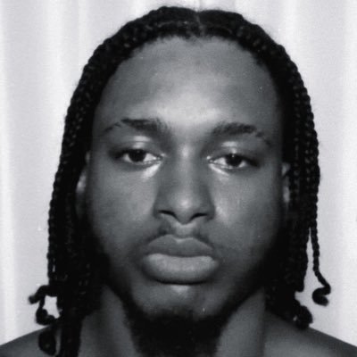 YARLOOOOOOOOOOOOOOOOOOOO's profile picture