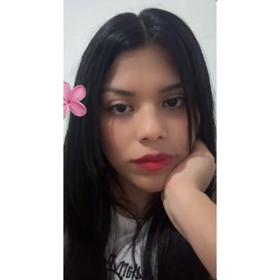 TovalAdriana's profile picture