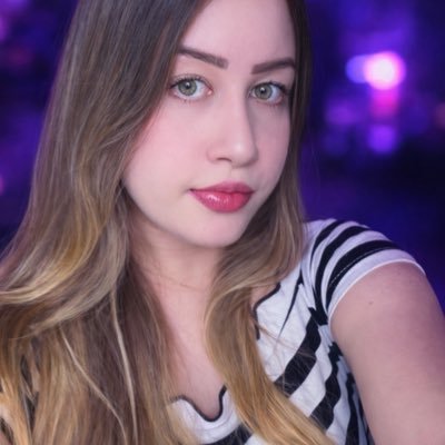 eoqkarol's profile picture