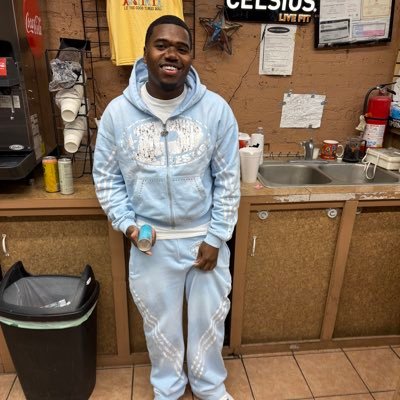 fmblongmoney's profile picture