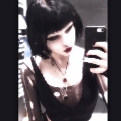 sha2c's profile picture