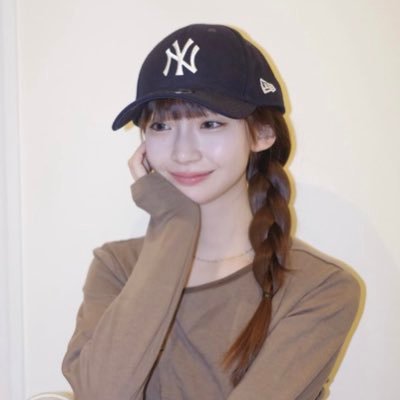 荻野由佳's profile picture