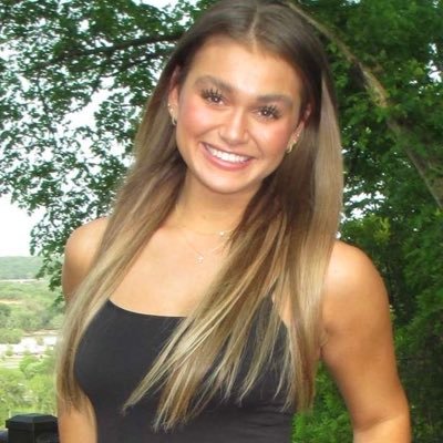 Ella Mullenbach's profile picture