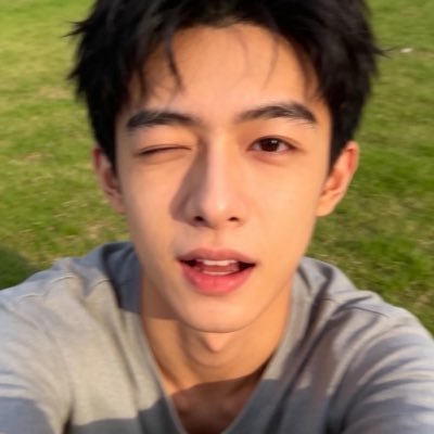 黑小艾's profile picture