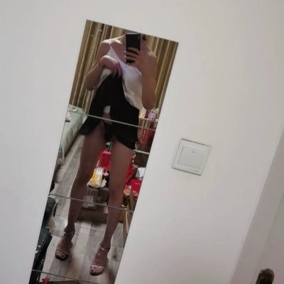 CDzhenxu's profile picture