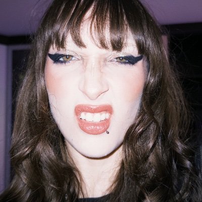 yourqueenshaday's profile picture