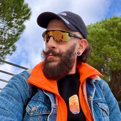 Varied_Master's profile picture