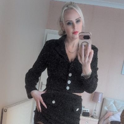 Ms S's profile picture