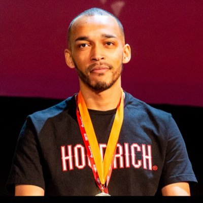 AyoRichie's profile picture