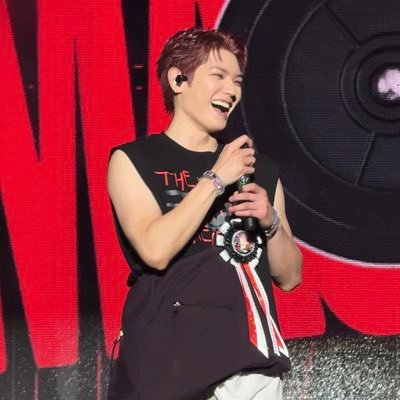 skyblue6104's profile picture