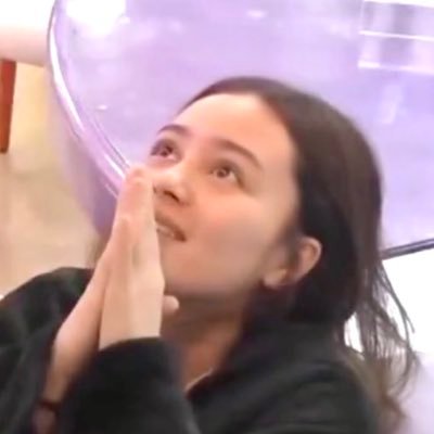 krystmejes's profile picture