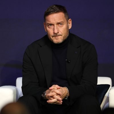 LupoASRoma's profile picture