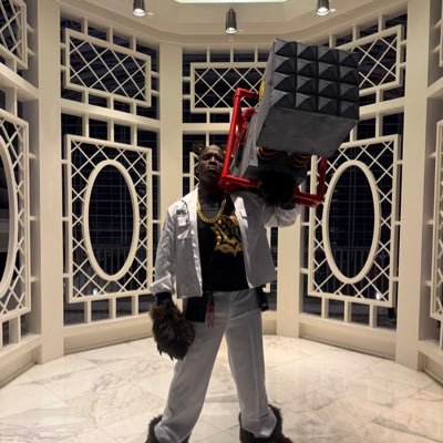 Oni_Omoile's profile picture