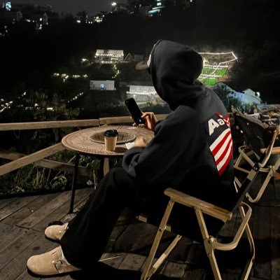 KX's profile picture