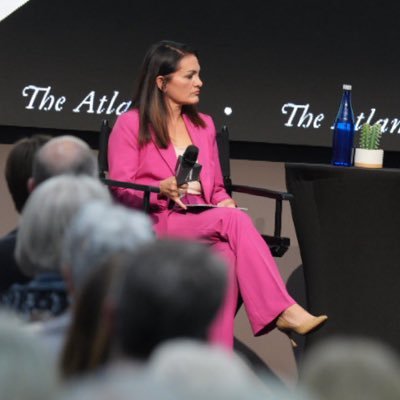 yvonnewingett's profile picture